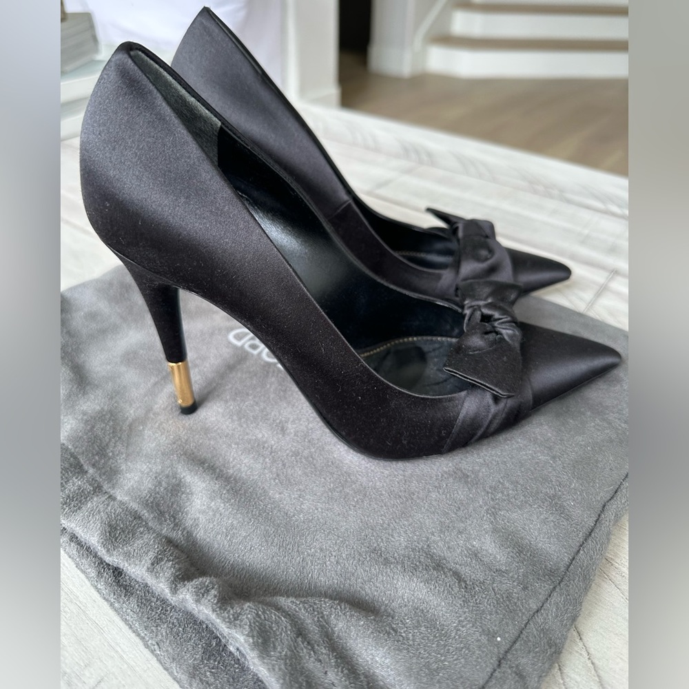 Tom ford SATIN BOW PUMP 38